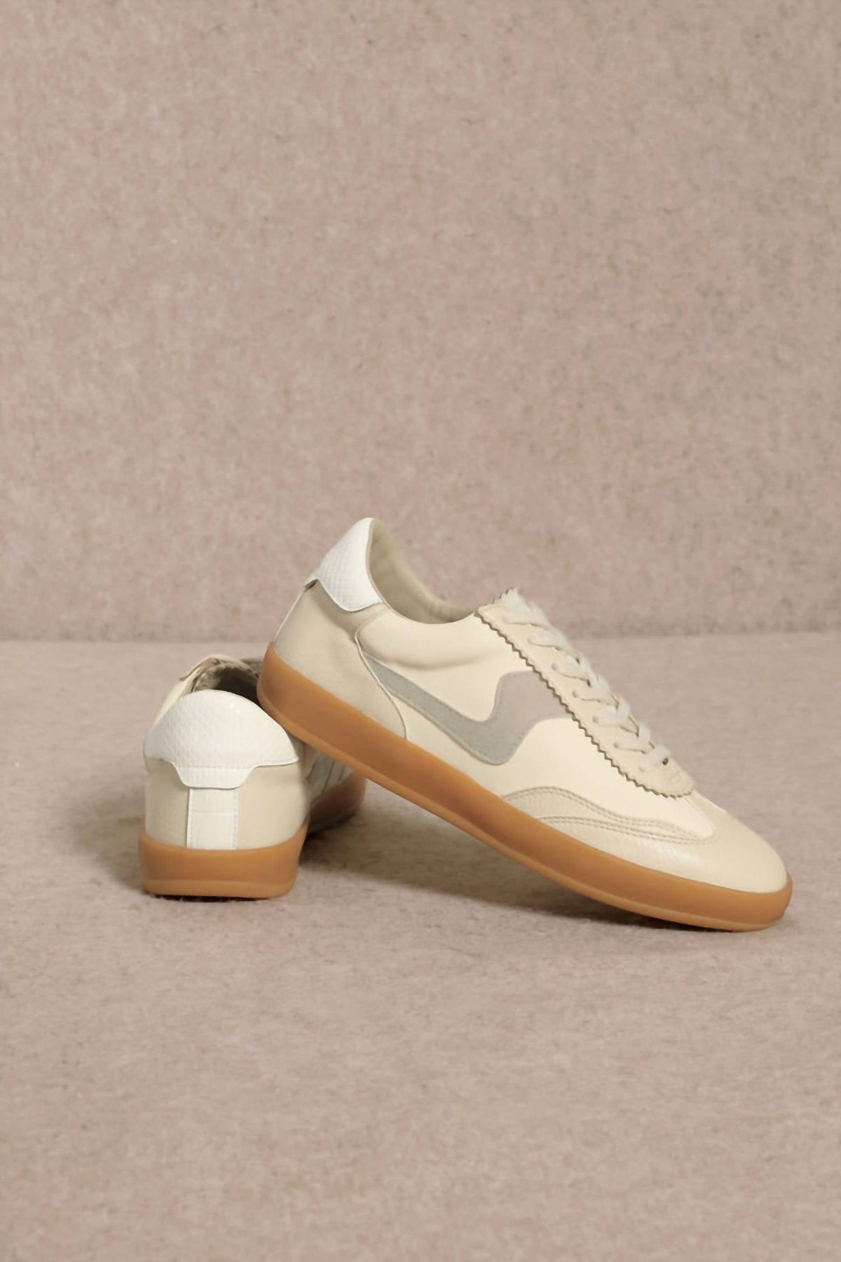 Miim - Women's Textured Platform Lace-up Trainer Sneakers