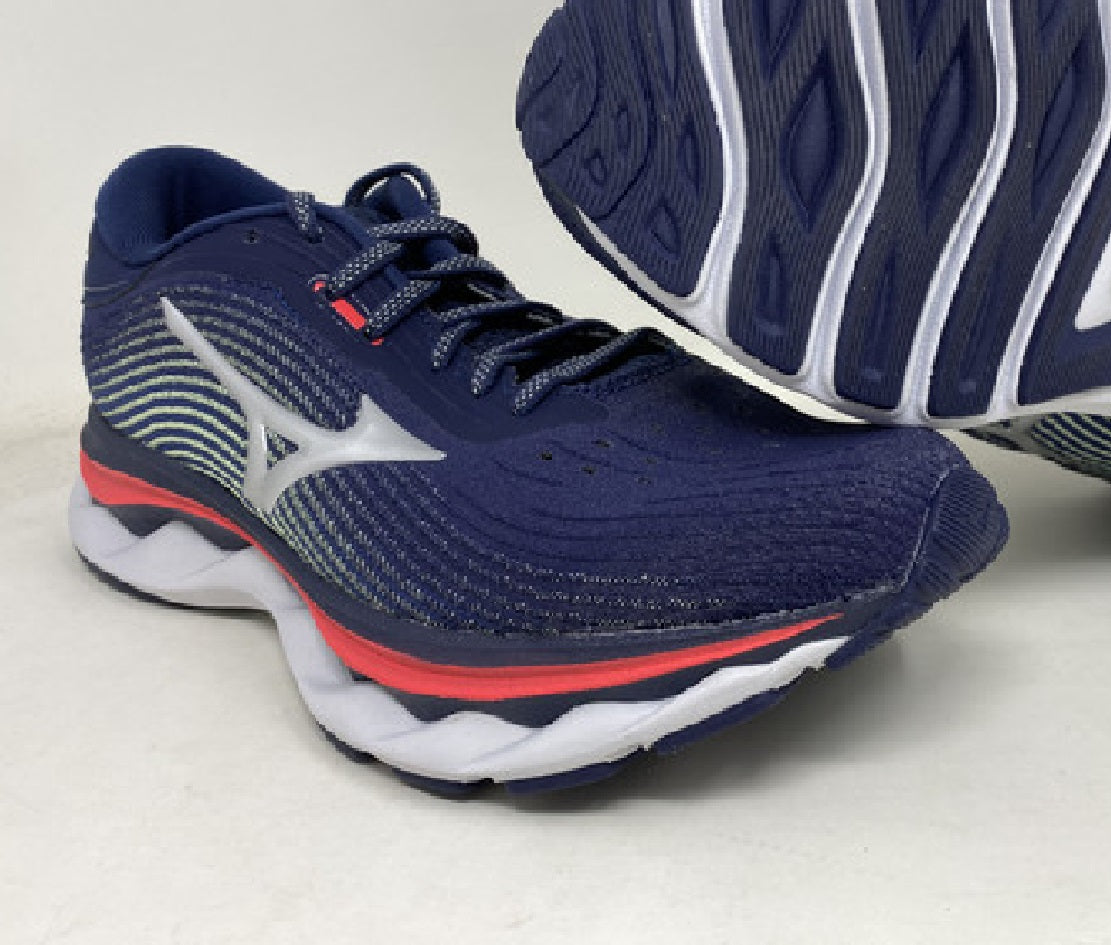 Mizuno Women's Wave Sky 5 Running Shoes Peacoat Blue