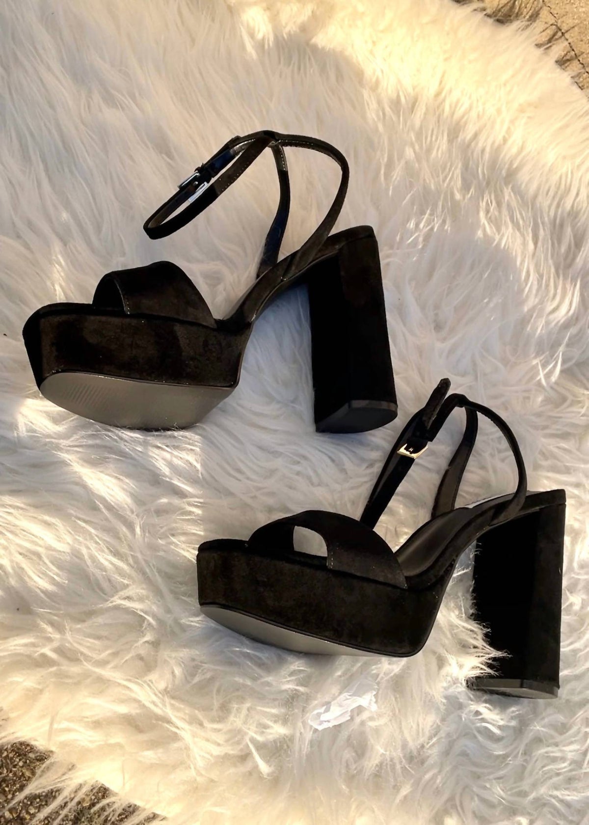 steve-madden-womens-lessa-block-heel-sandals