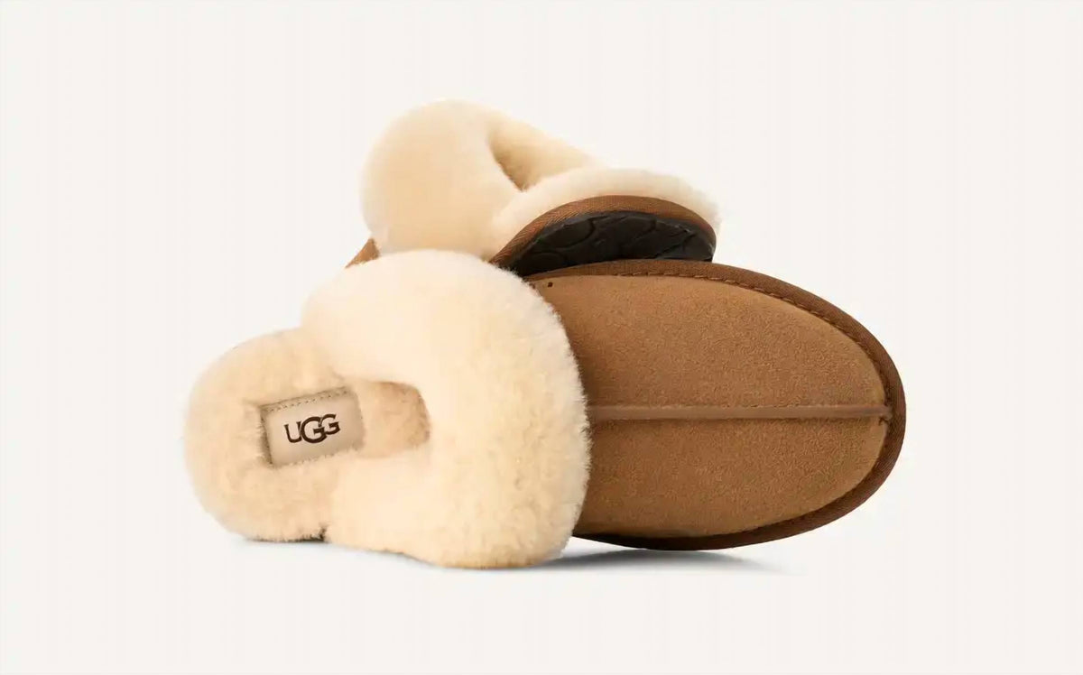 Ugg - Women's Scuffette II