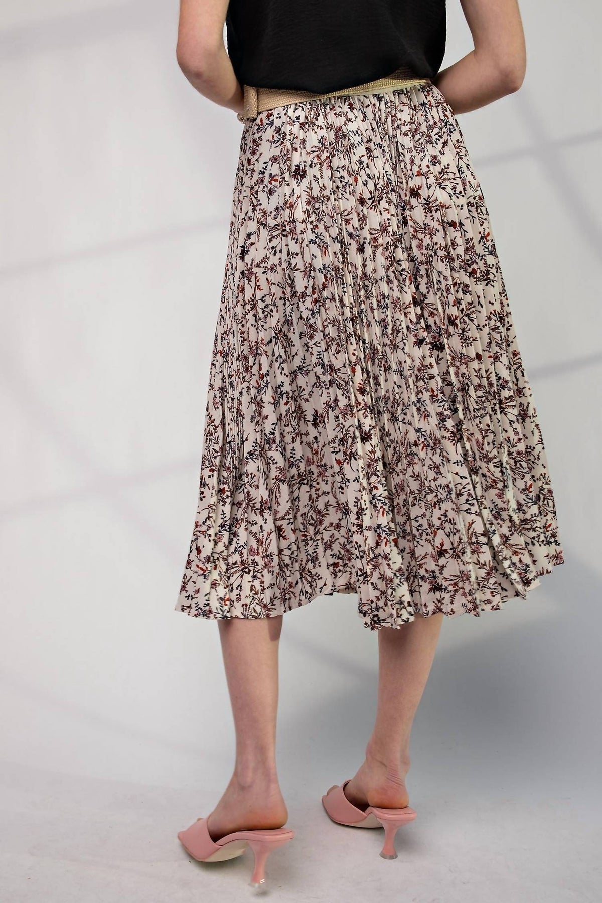Easel - Natalie Skirt