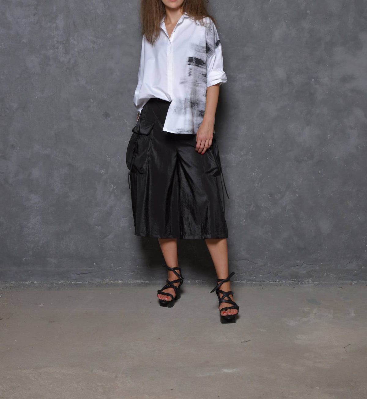 Simply Mila - Stroke Boxy Shirt