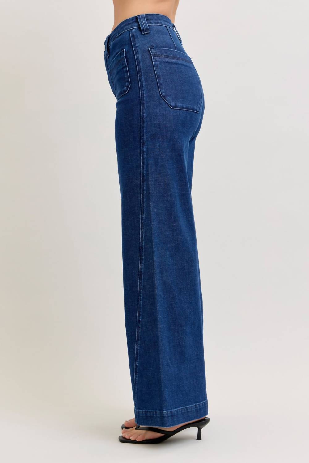 Judy Blue - Retro Wide With Patch Pockets And Twisted Seams Jean