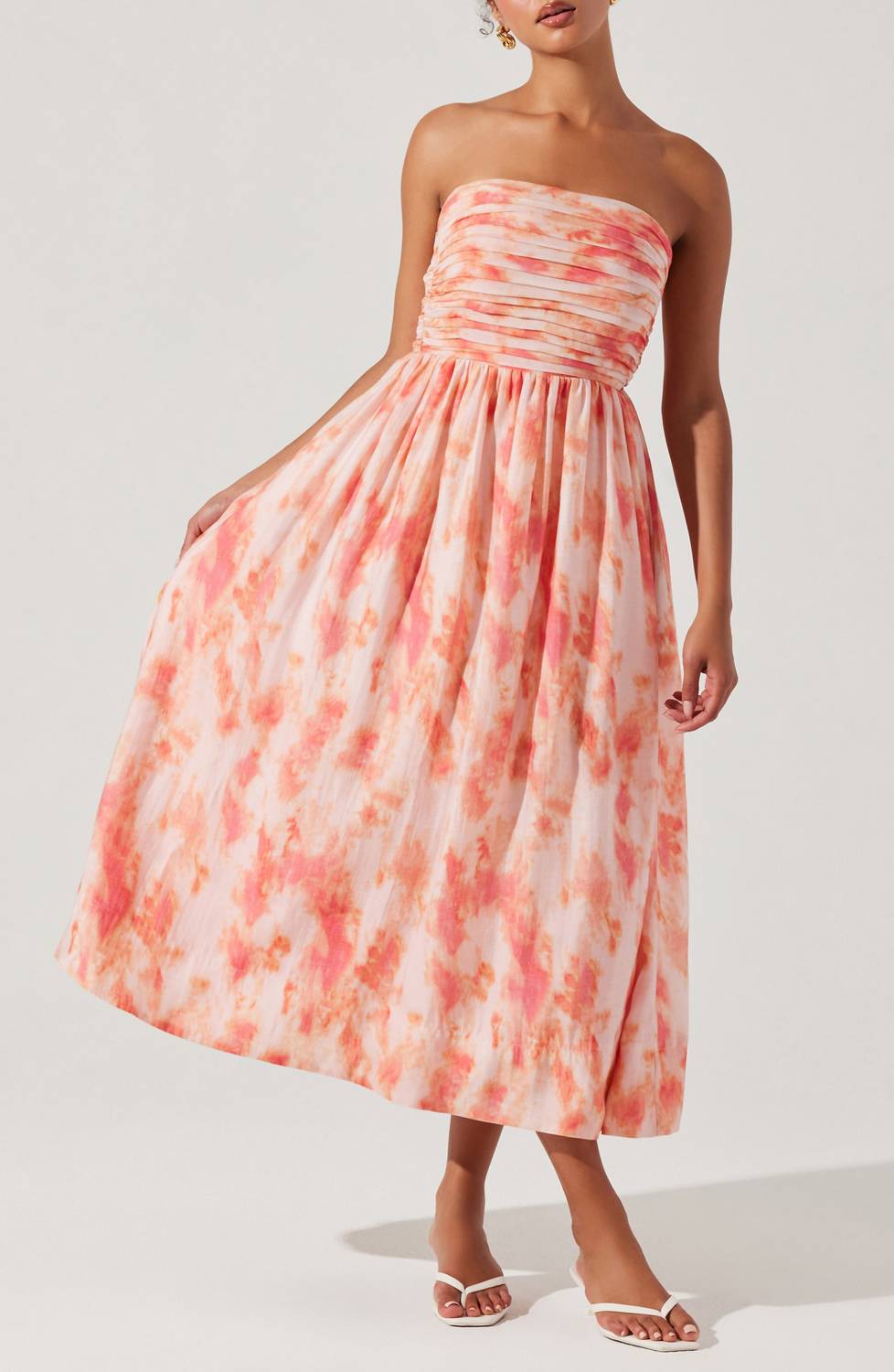 Astr - Aneesha Midi Dress