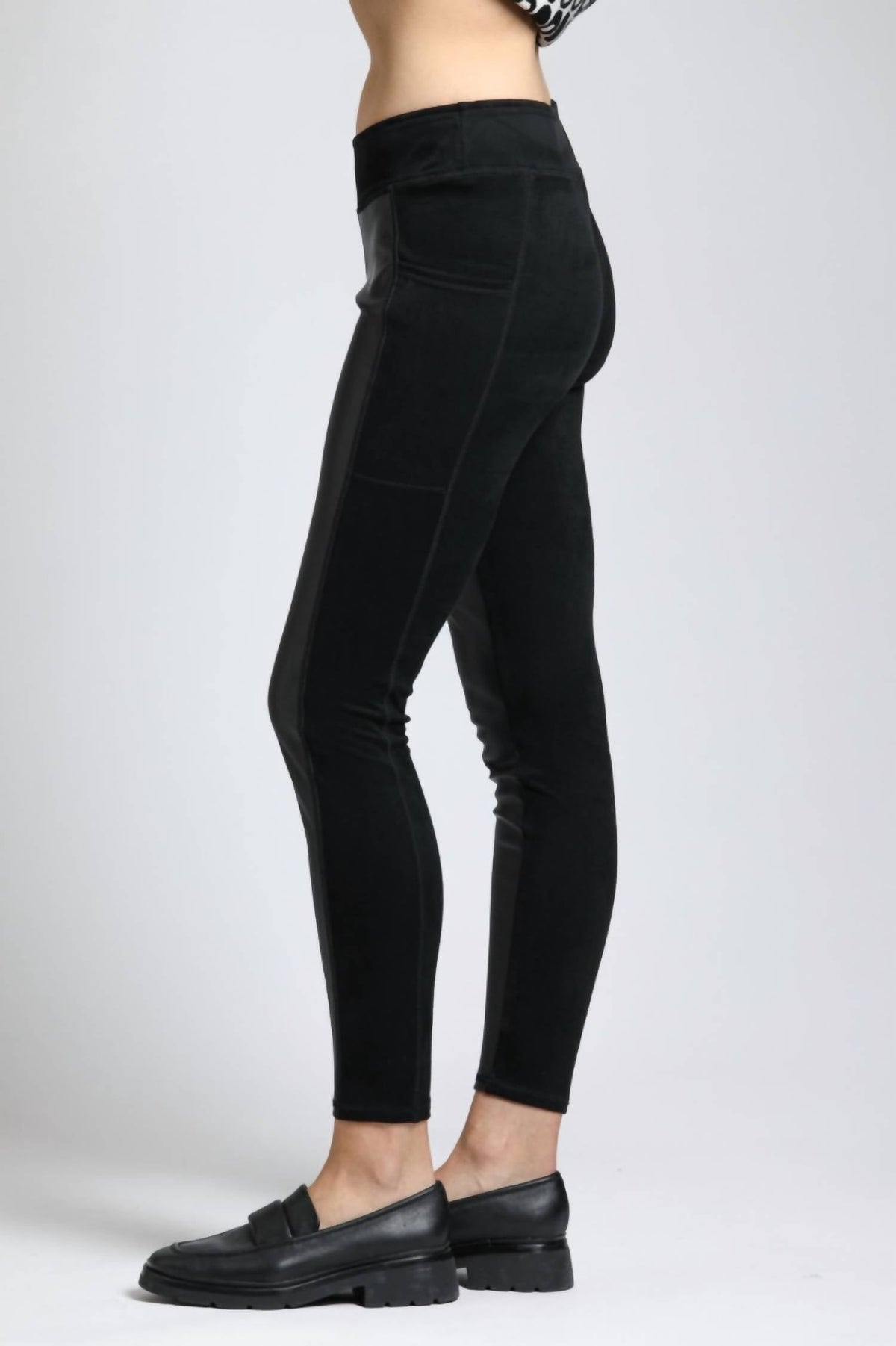 Apny - Mixed Media Leggings