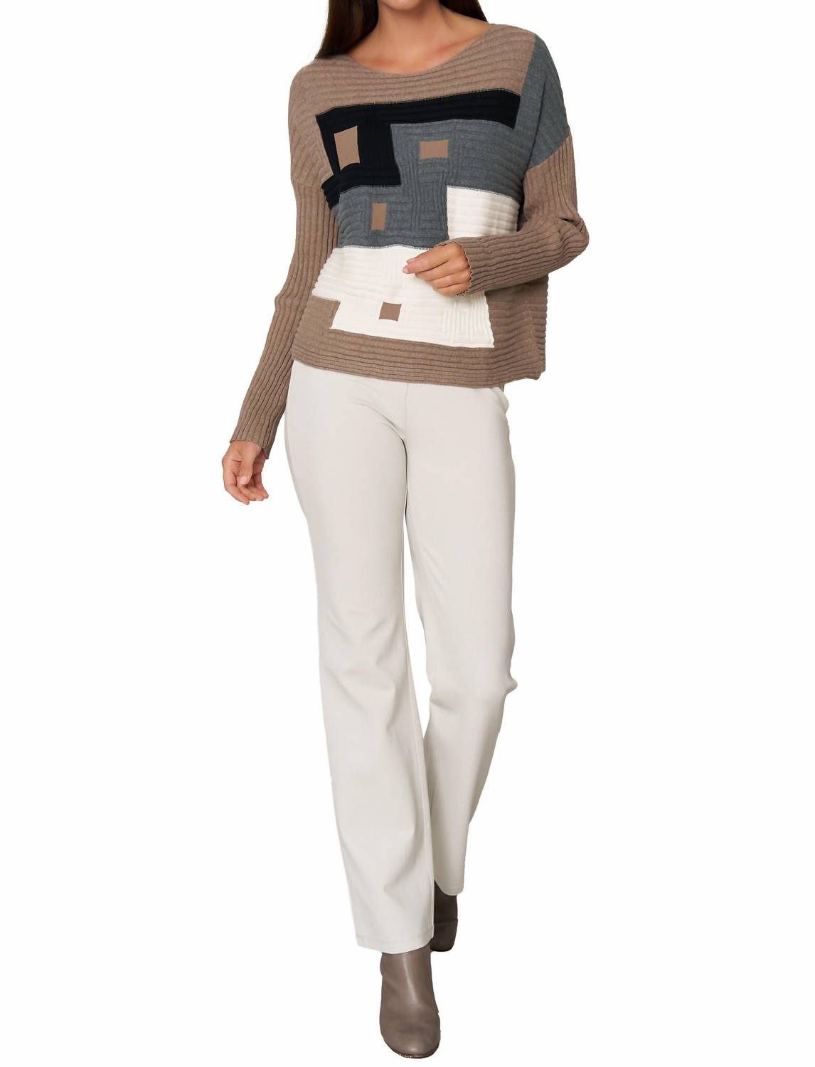 Stella Carakasi - Spotlight Sweaters