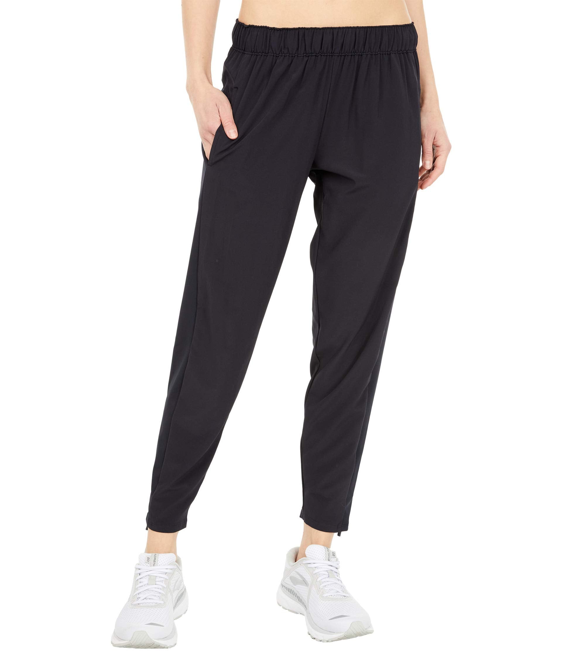 brooks-mens-shakeout-pants-black