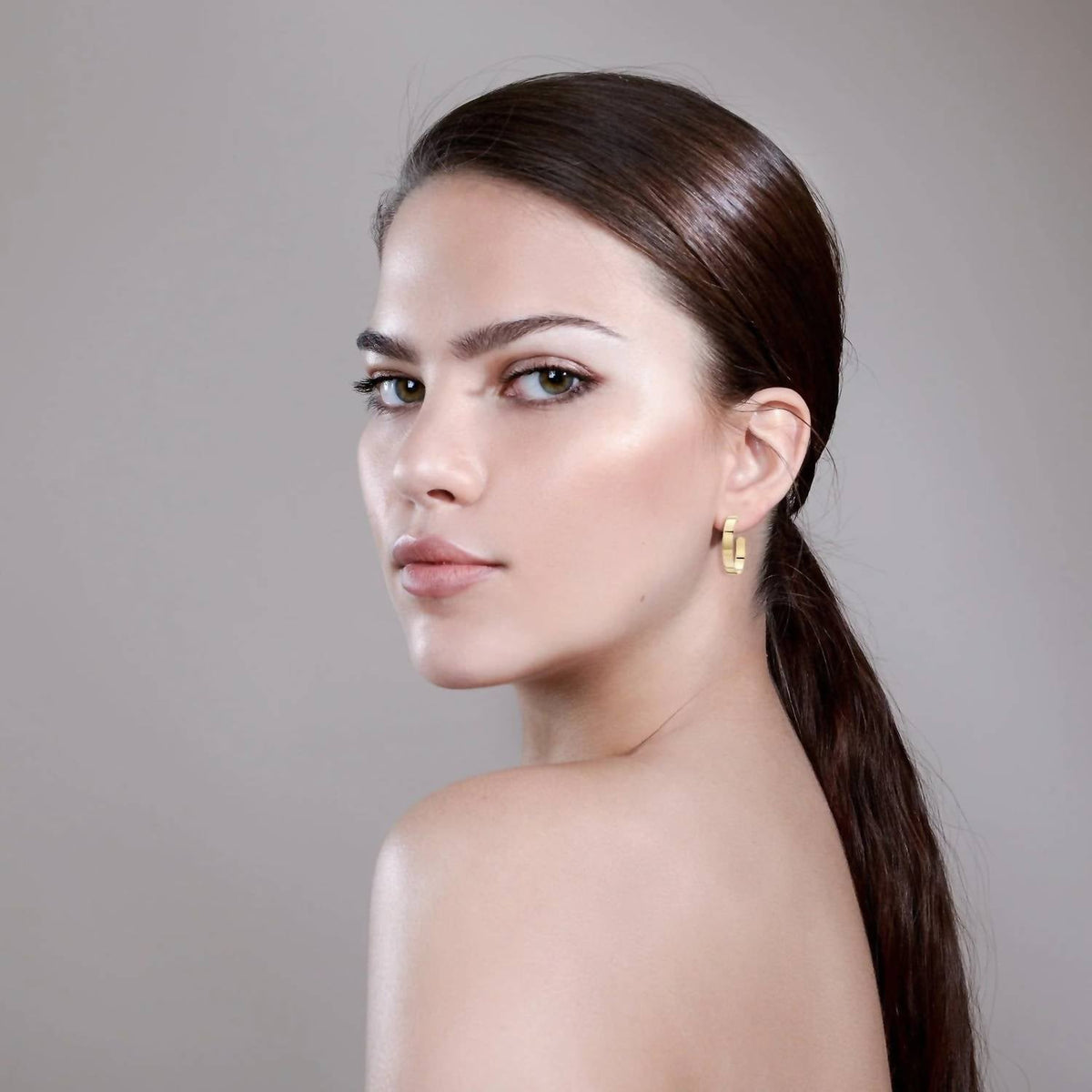 Eklexic - Women's 1" Isla Hoop Earrings
