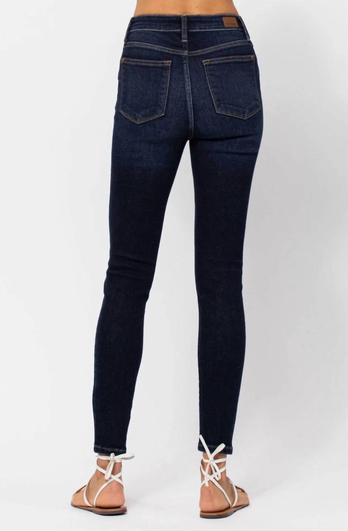 Judy Blue - Hi-waist Skinny With Handsanding