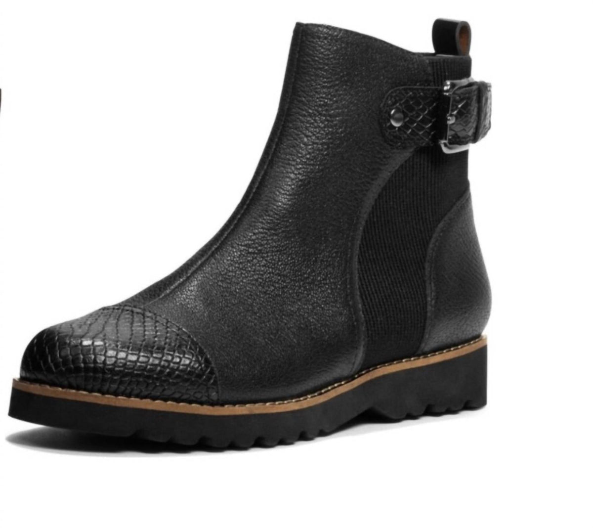Donald Pliner - Women's Cally Leather Anklebootie Boot