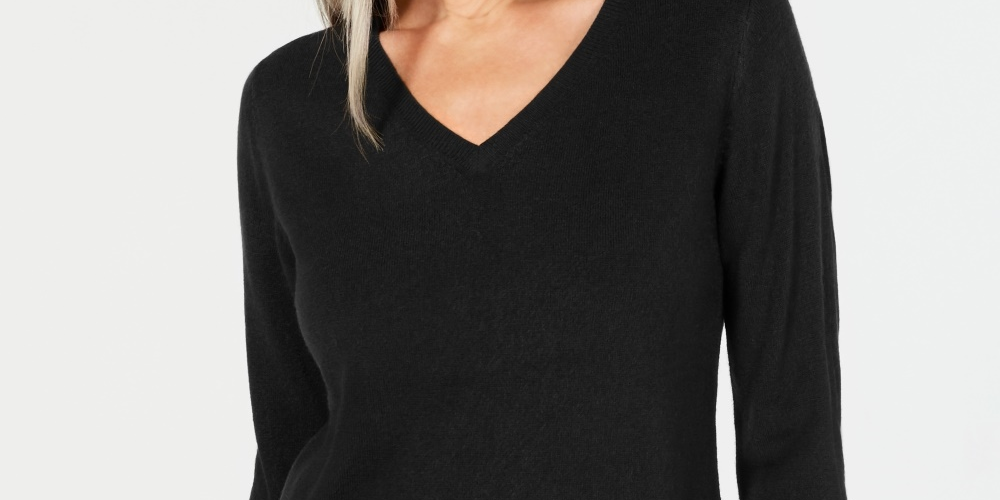 Karen Scott Women's V Neck Sweater Black Size Petite Large