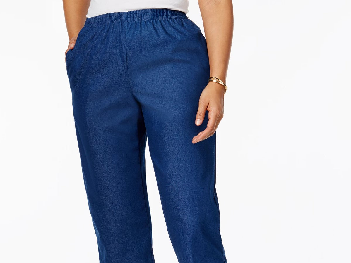 Alfred Dunner Women's Petite Pull-On Capri Jeans Dark Blue Size 18P