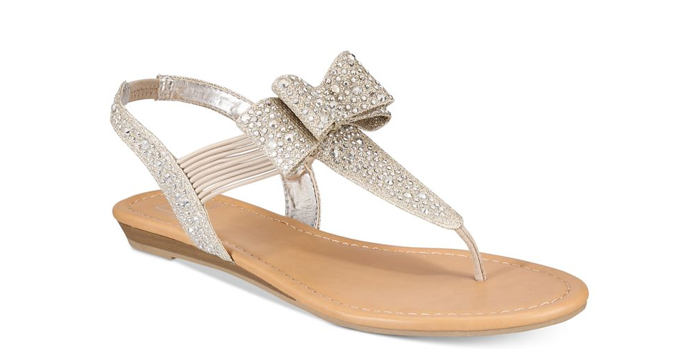 Material Girl Women's Shayleen Open Toe Casual T-Strap Sandals Gray Size 7.5M