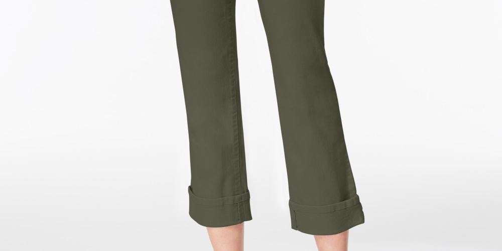 Style & Co Women's Curvy Fit Capri Jeans Green Size 8 Petite