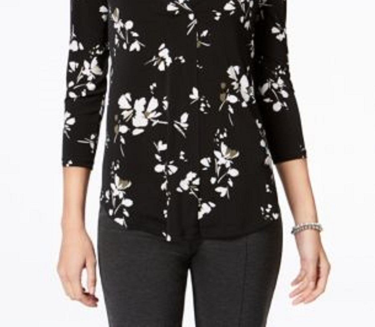 Charter Club Women's Printed V-Neck Top Black Size Medium