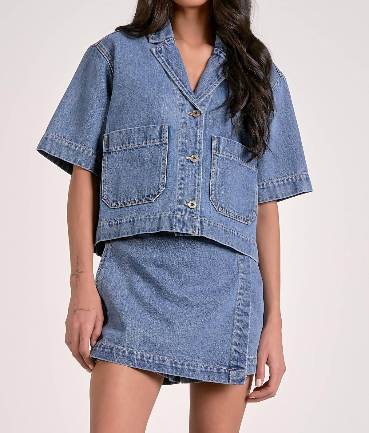 Elan - Short Sleeve Top