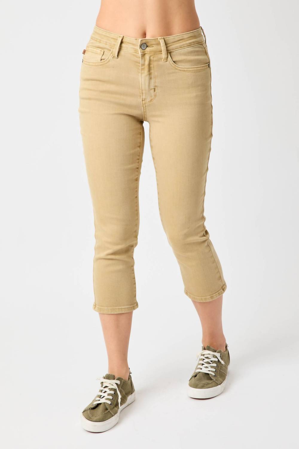 Judy Blue - “ava”high Rise Garment Dyed Capri