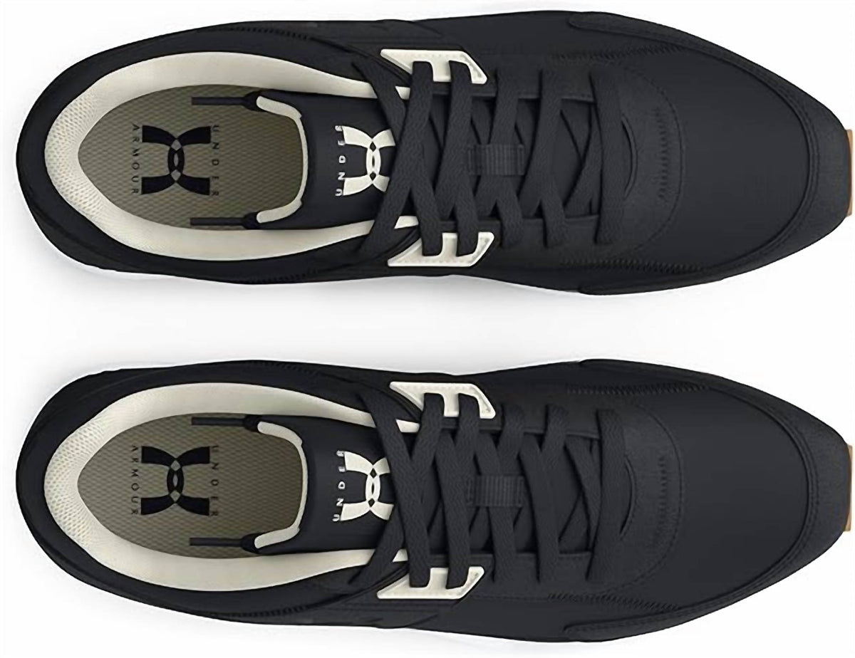 Under Armour - Women's Essential Runner Sneaker