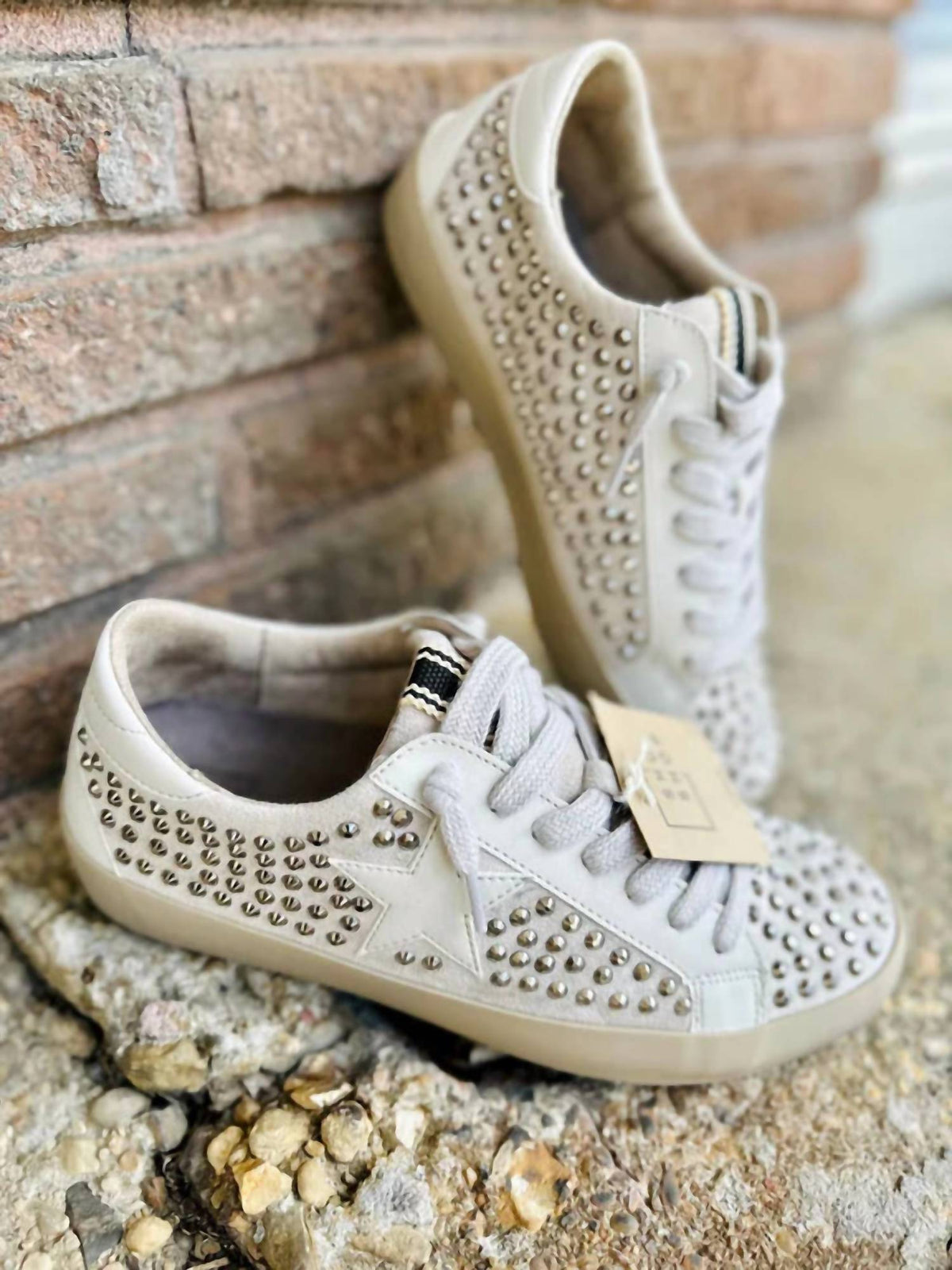Shu Shop - Girl's Studded Sneakers
