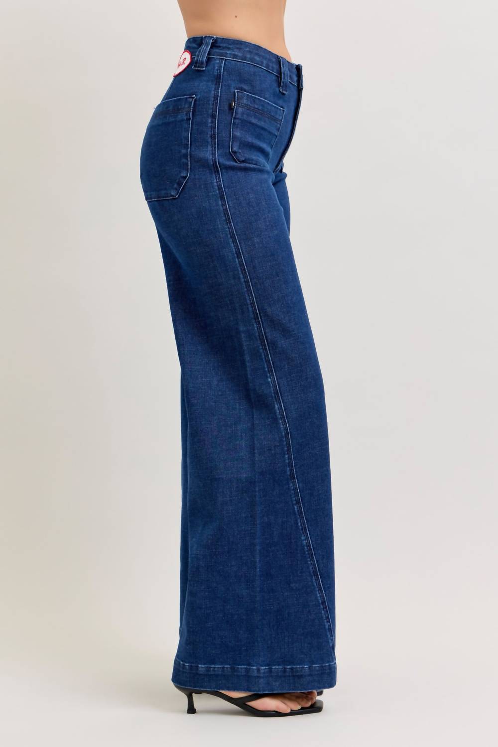 Judy Blue - Retro Wide With Patch Pockets And Twisted Seams Jean