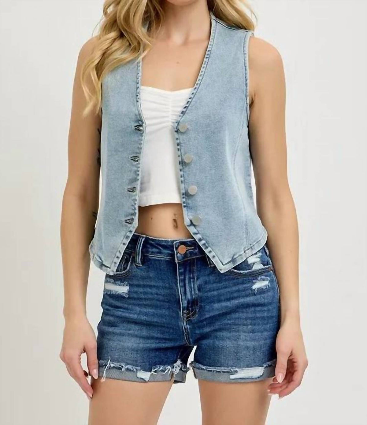 Risen - V-neck Button Down Vest