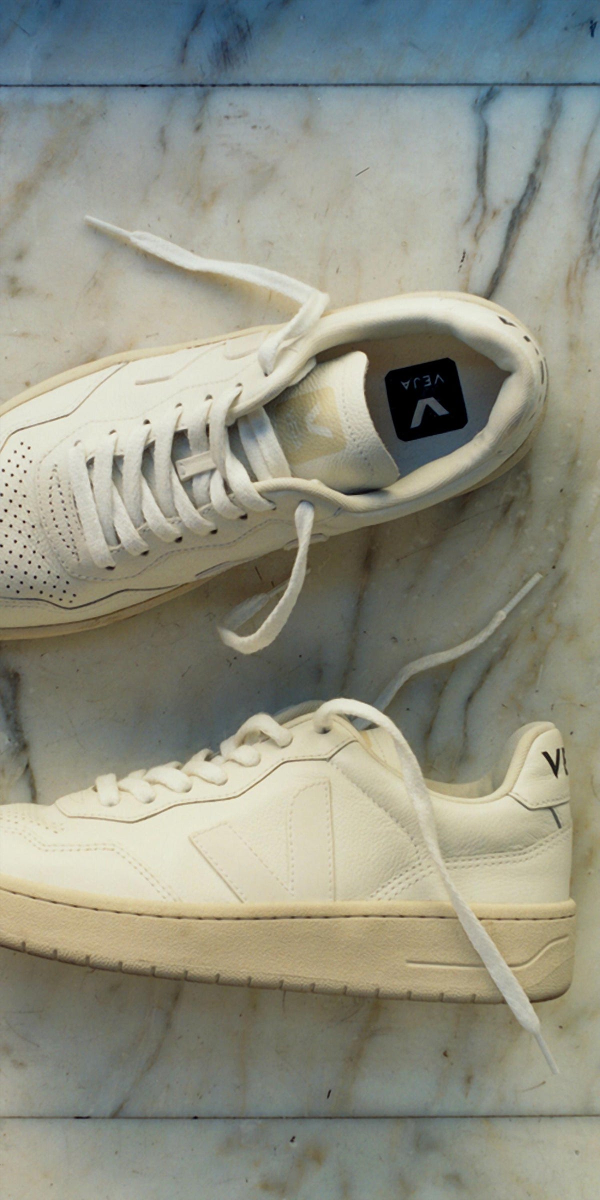Veja - Women's V-90 Leather Sneakers