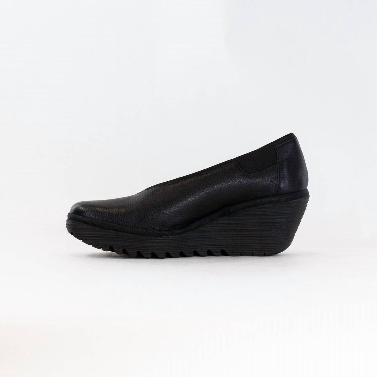Fly London - Women's Yoza438fly Heeled Sandal