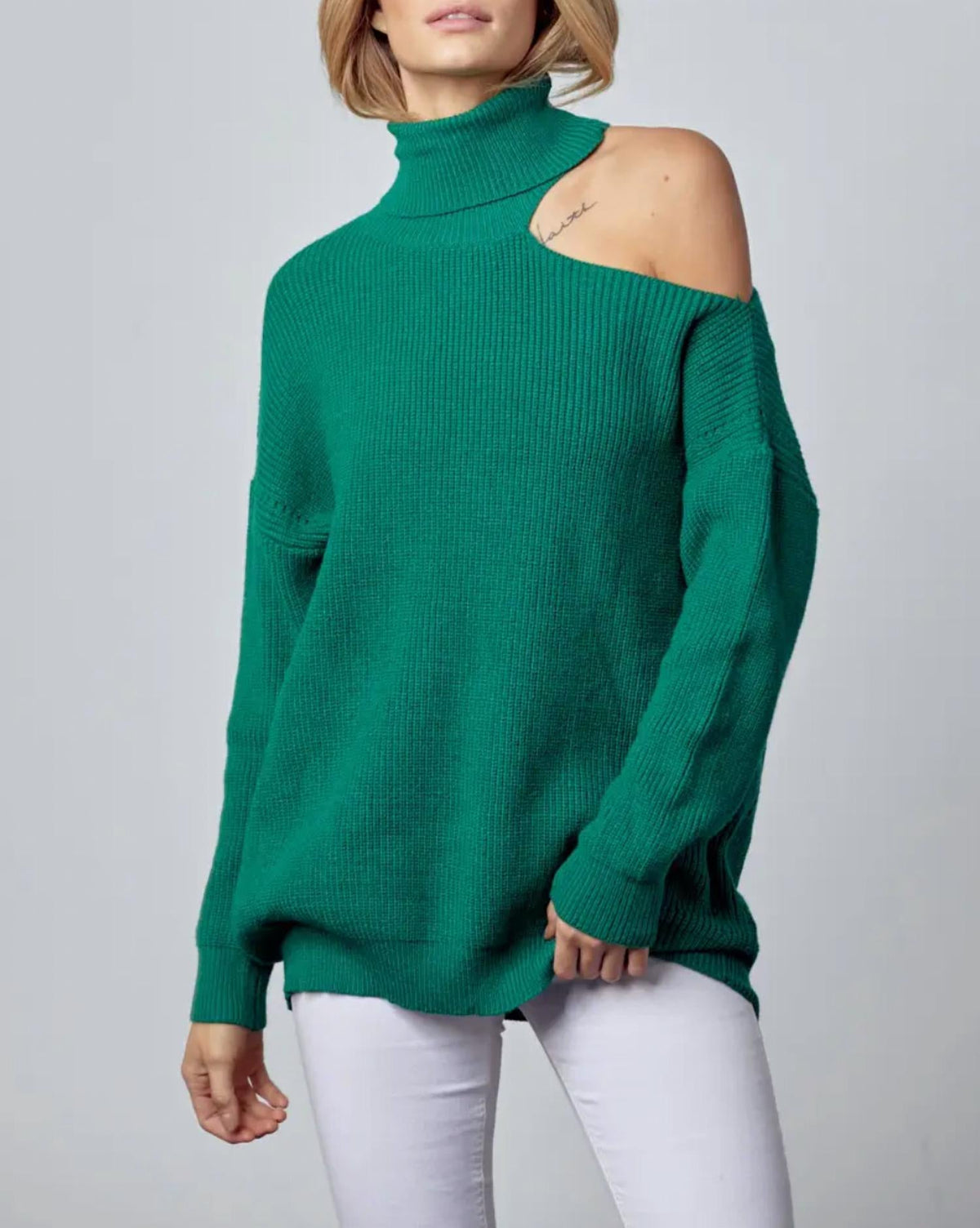 &Merci - SHOULDER-BARING TURTLENECK SWEATER
